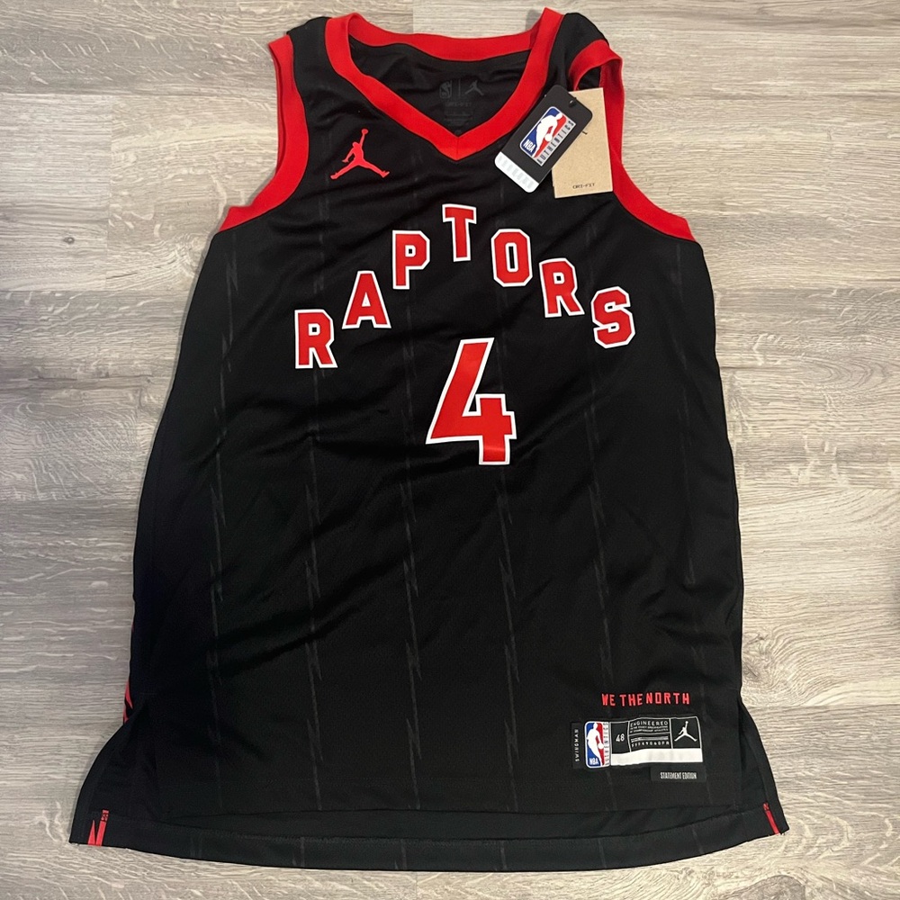 Toronto Raptors Barnes jersey